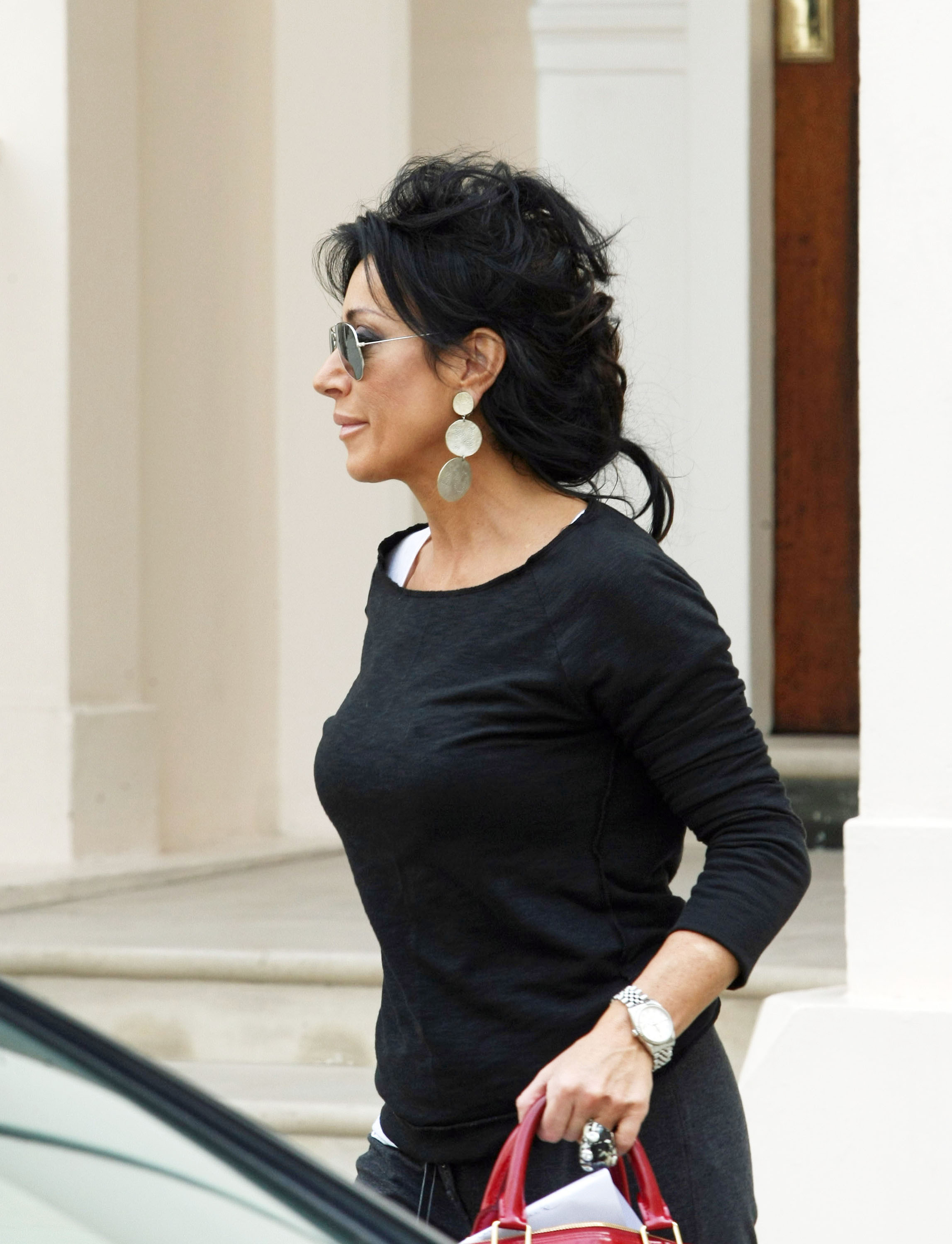 Nancy Dell'Olio is seen leaving a medical building on Harley Street | Picture 101278